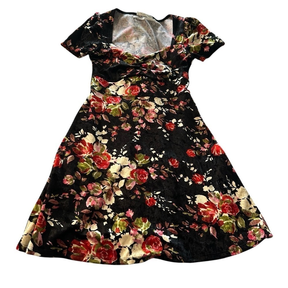 Urban Outfitters Black Floral Top